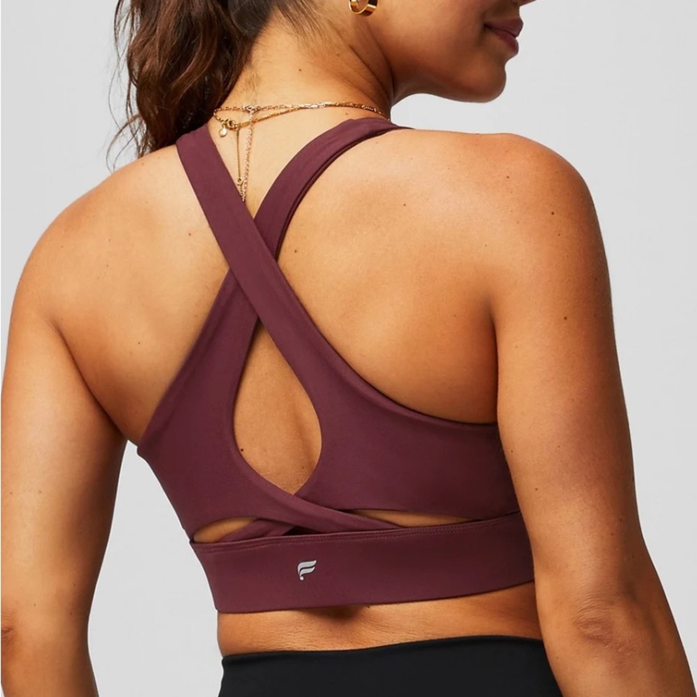 Fabletics Purple Cross-Back Sports Bra Intimates Emma M